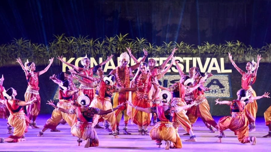 Jaya Ram in Konark Festival 2022 – Sutra Dancers Performed ( Day 1 )